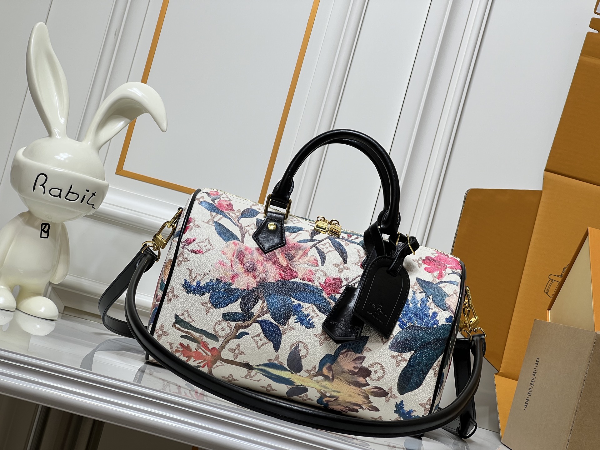 Louis Vuitton LV Classic Handbag Premium Canvas Model M40995 Interior Pocket Luxury Daily Wear New Arrival